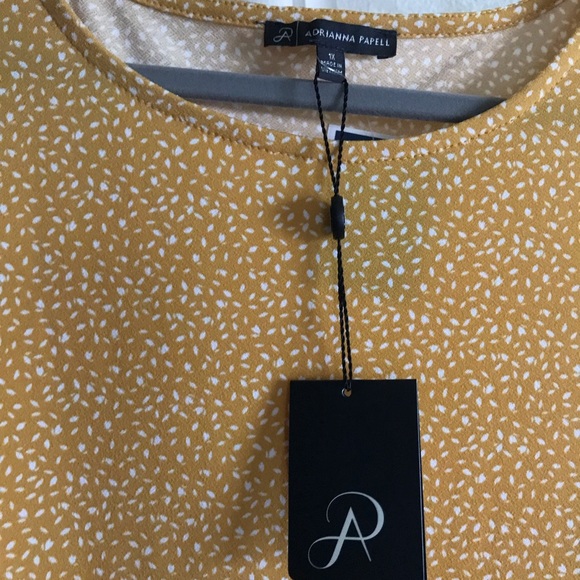 Yellow polka dot short sleeve flutter top - Picture 7 of 8